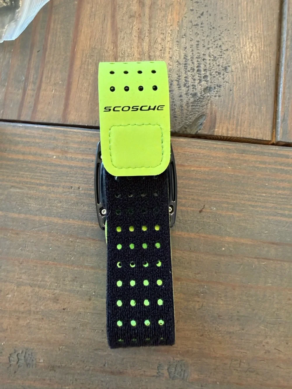 Scosche RHYTHM+ Wireless Heart Rate Monitor Yellow Bands w/ USB Charger - Tested